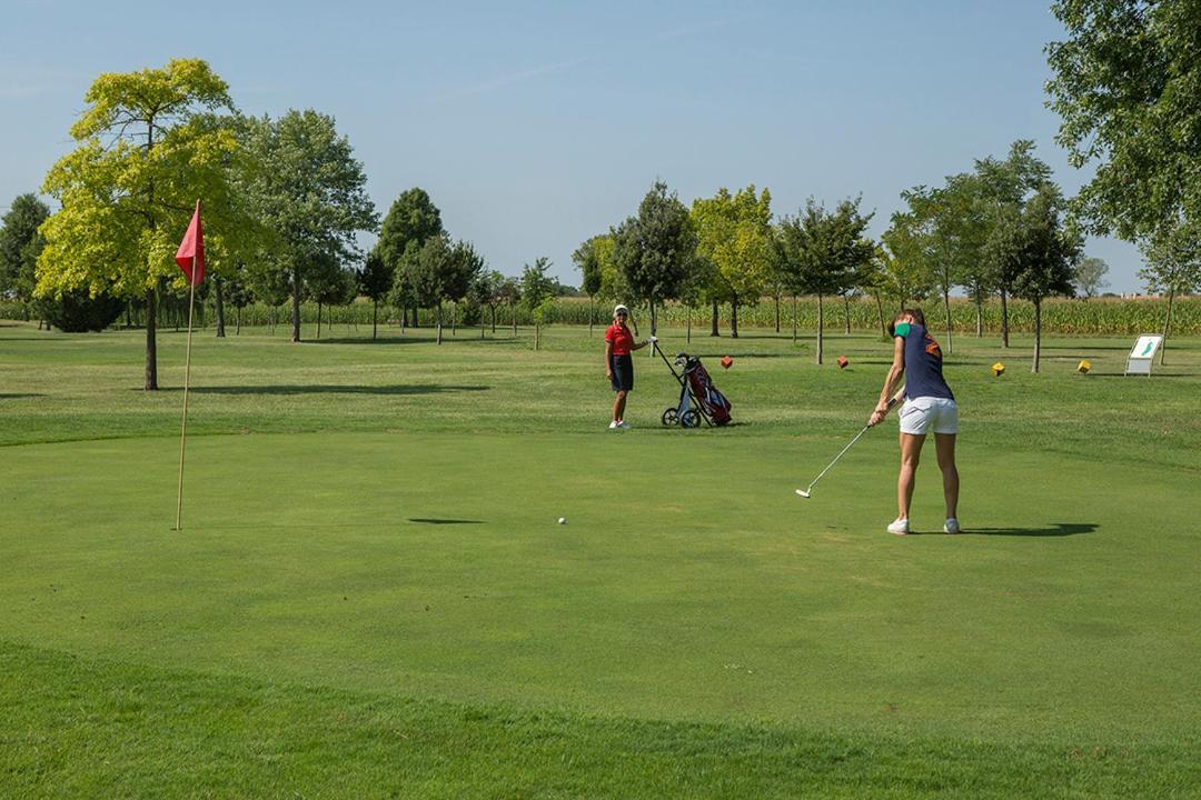 Ancora Sport Resort Hotel Meolo Esterno foto